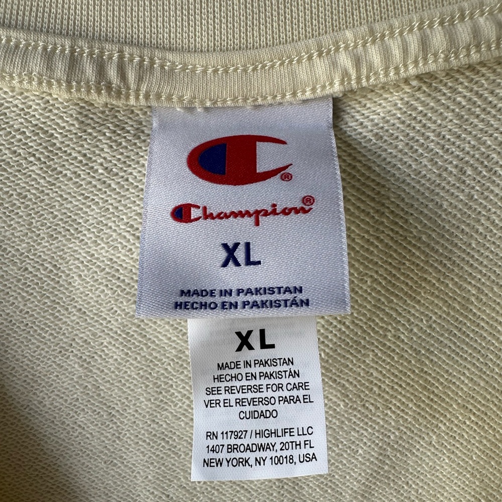 Champion Cream V-Neck Sweatshirt XL - Picture 2 of 5